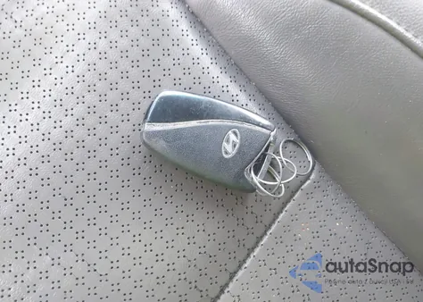 2013 Hyundai Santa Fe Sport from USA, damaged, VIN 5XYZU3LB7DG043888